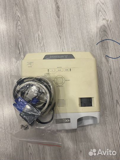 Проектор mitsubishi