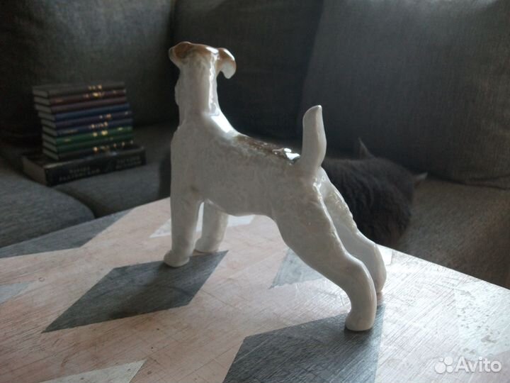 Статуэтка Фокстерьер Собака фарфор лфз 60-е гг