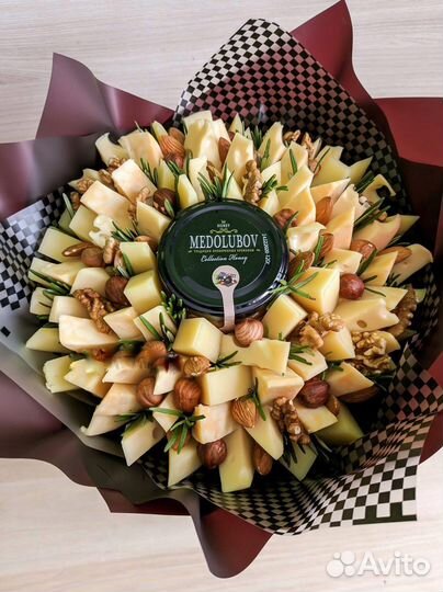 Съедобные женские букеты