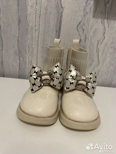 Ботинки демисезонные