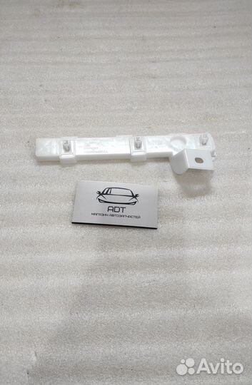 Кронштейн левый пер.бампера mitsubishi lancer X