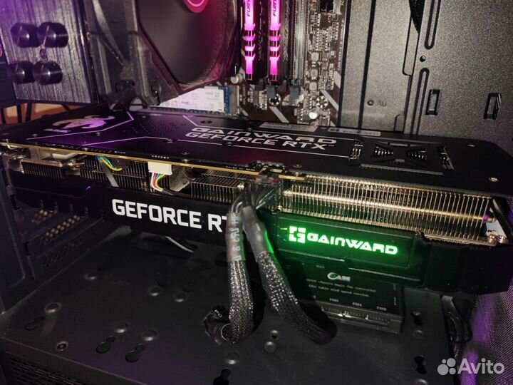 Rtx 3060 ti gainward Chasing Wind