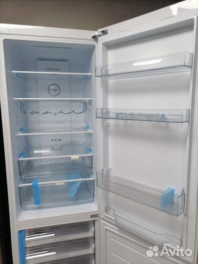 Холодильник новый 2 метра no frost haier C2F637CWR