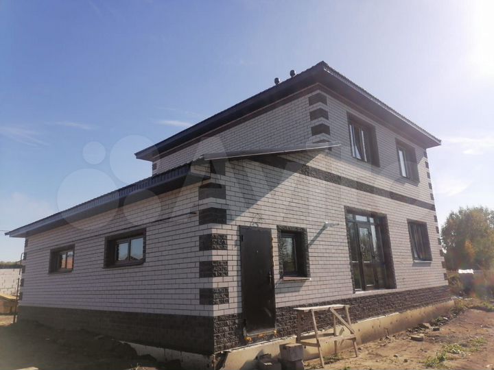 Дом 140 м² на участке 10 сот.