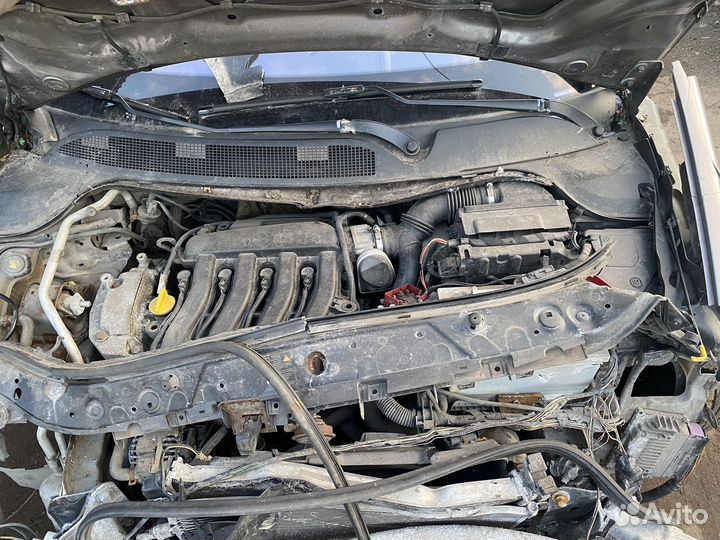 Renault Megane 1.6 AT, 2008, битый, 150 000 км