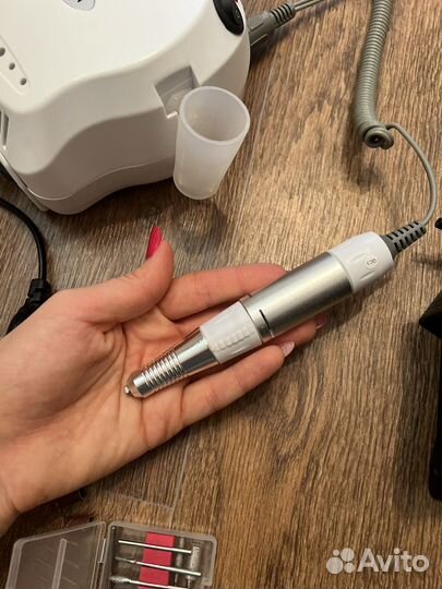 Апппарат для маникюра