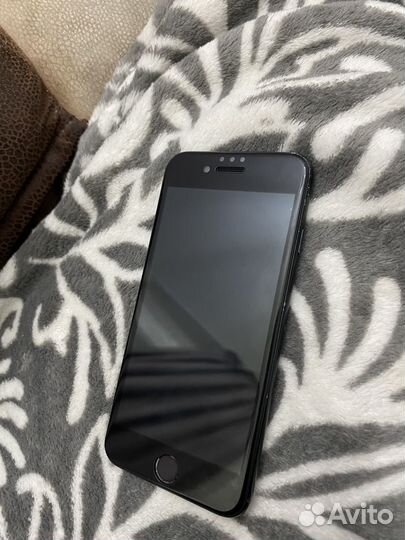 iPhone 7, 128 ГБ