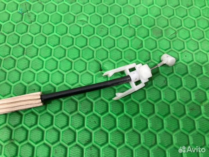 Трос замка двери задний Volkswagen Touareg 7L6 7L7