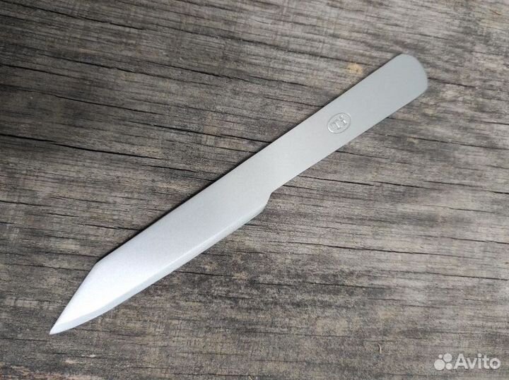 Титановый нож