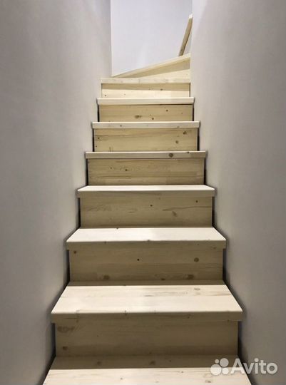 Мебель из дерева, столярно-бытовые услуги в районе