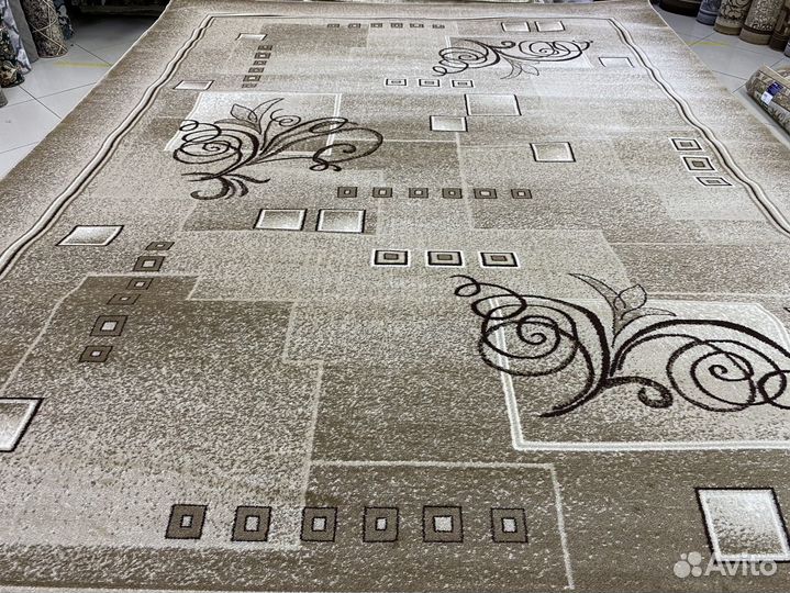 Ковер размером : 3.0х4.0 (№ 22309) новый