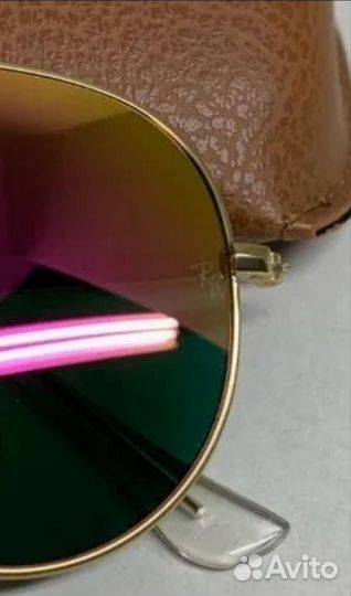 Солнцезащитные очки Ray-Ban Aviator