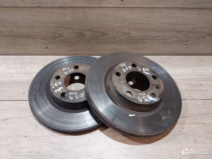 Диски тормозные передние Volkswagen Passat B5 260м