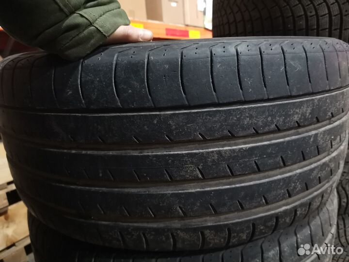 Yokohama Advan Sport V105 285/40 R21 и 315/35 R21