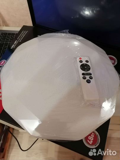 Светодиодная люстра