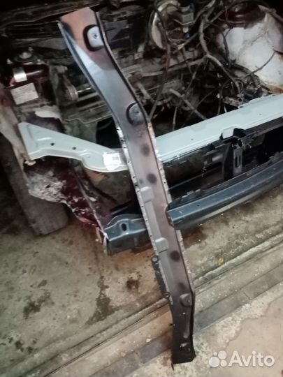 Поперечина рамки радиатора 2110