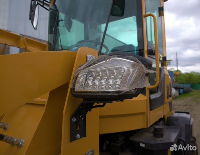 Фронтальный погрузчик LuGong T 928, 2023