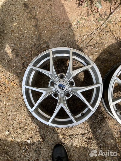 Литые диски r 16