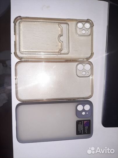 Чехлы на телефон iPhone 11