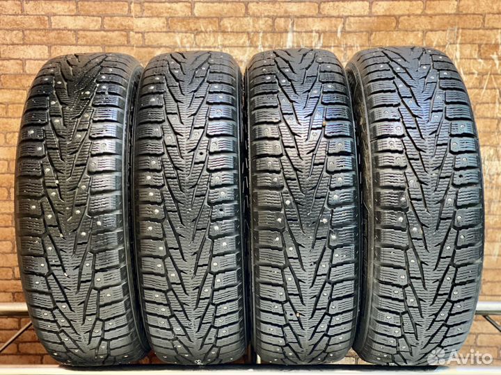 Nokian Tyres Hakkapeliitta 7 SUV 215/70 R16