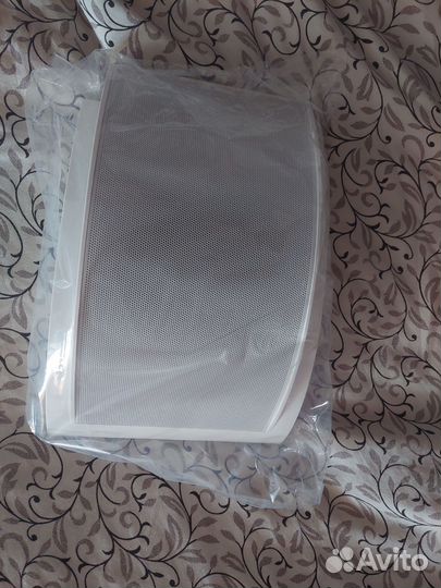 Настенный громкоговоритель