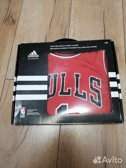 Костюм баскетбольный Adidas