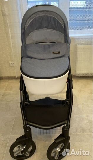 Прогулочная коляска 2 в 1