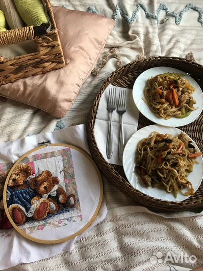 Плетеный поднос