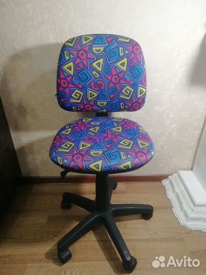 Стул компьютерный детский