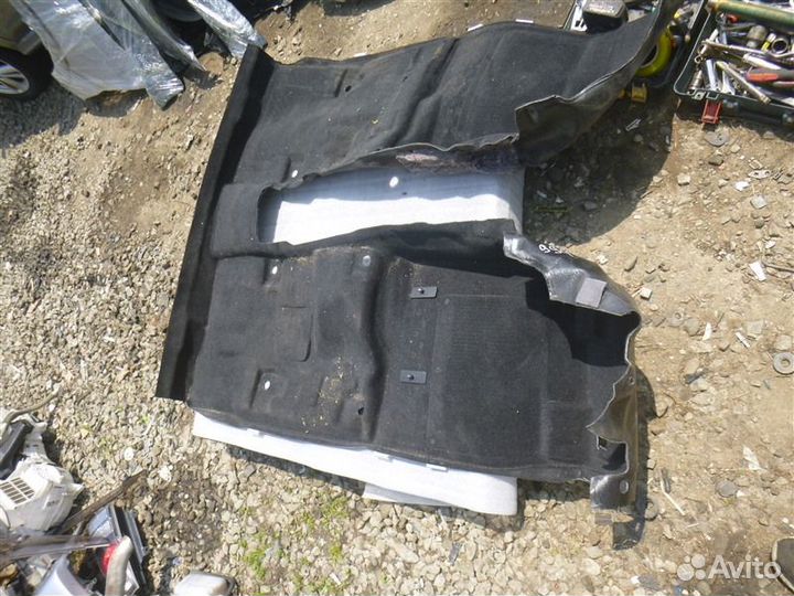 Ковер пола Mitsubishi Pajero V87W 6G75 2007