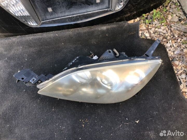 Фара левая Mazda 3 BK