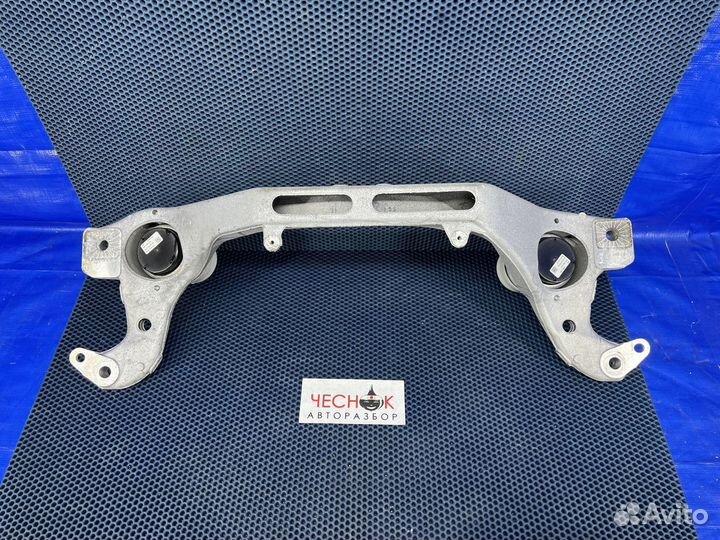 Балка нижняя подмоторная Touareg NF FL нф фл