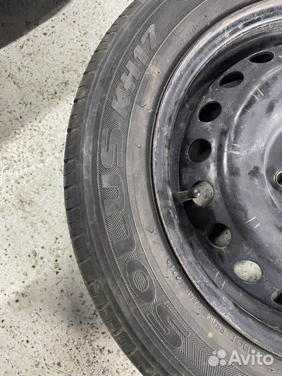 Колесо Kia Rio 3