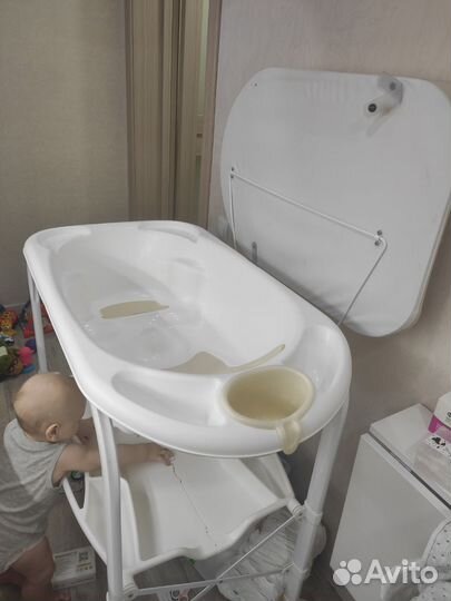 Пеленальный столик с ванночкой cam Cambio