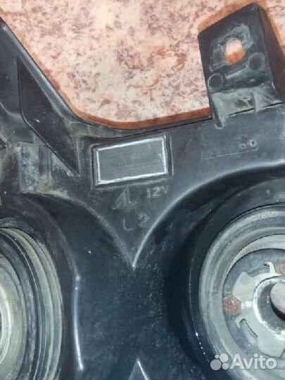 Фара левая Chevrolet Tahoe 2006-2014 22853023