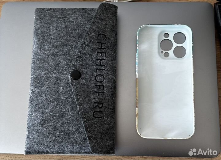 Чехол для iPhone 14 pro светящийся