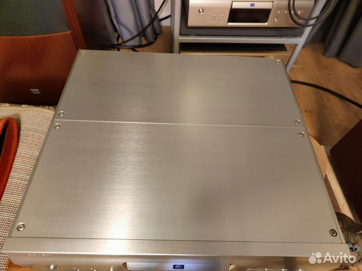 Denon DCD-SA1 Hi-End CD плеер