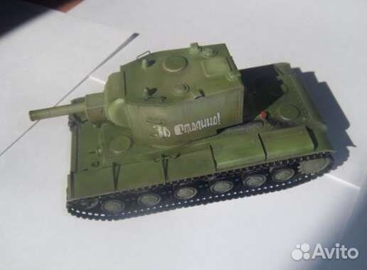 Готовая модель танка кв-2