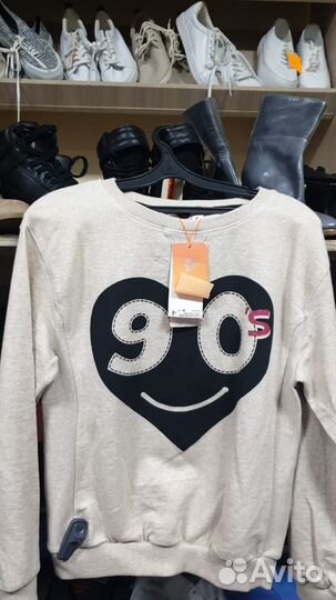 Bershka новый свитшот женский