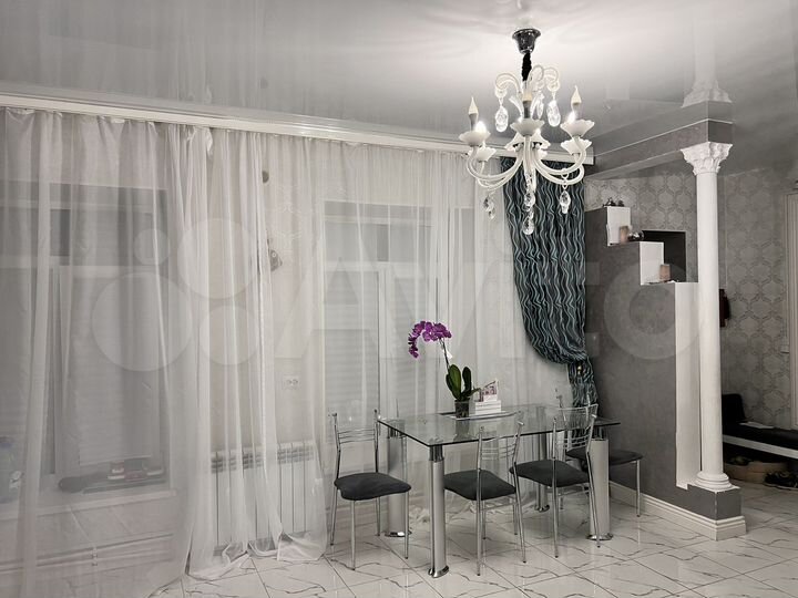 Таунхаус 98 м² на участке 1 сот.