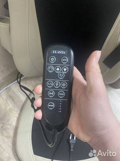 Массажная кресло