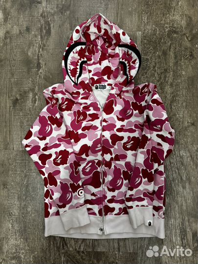 Одeжда и обувь Bape