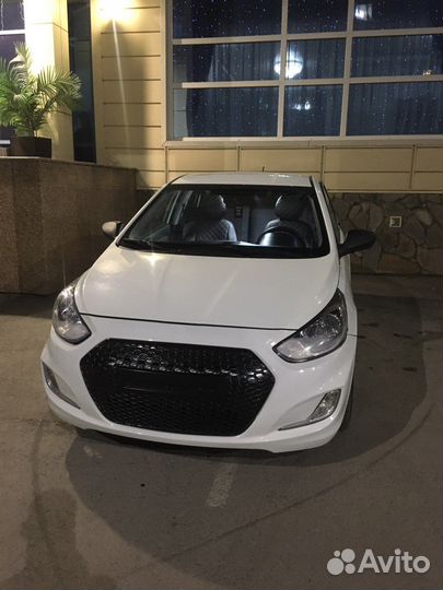 Hyundai Solaris 1.4 AT, 2013, 186 200 км