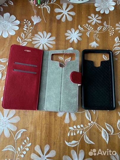 Чехлы на телефон