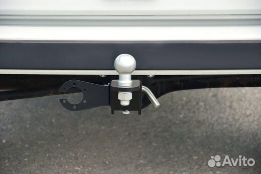 Фаркоп Лада 4х4 Niva Legend с 1995 съемный квадрат