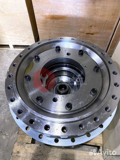 Редуктор хода Volvo EC460CL 2401-9229A