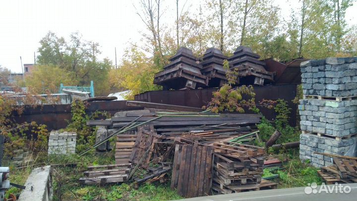 Бункера металлические б/у
