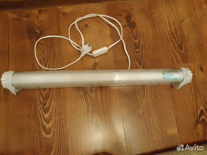 Лампа от желтушки. Продам