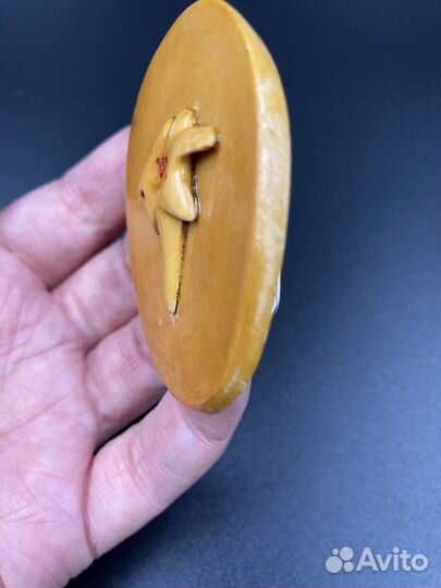 Деревянная брошь лилия винтаж