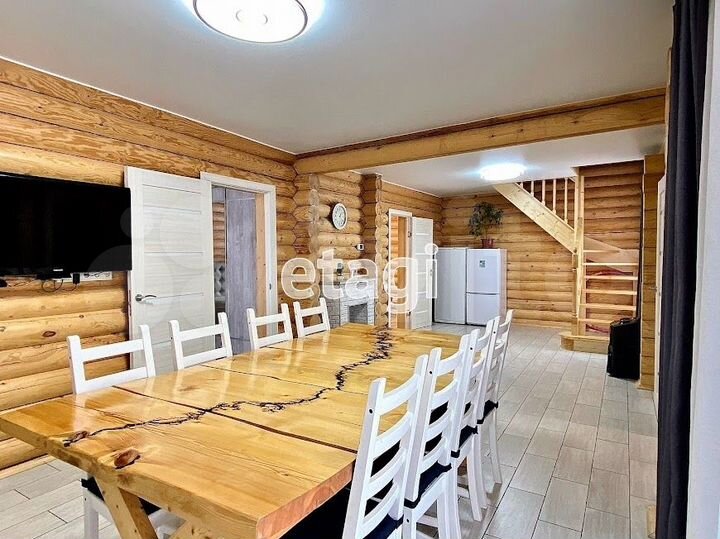 Дом 147 м² на участке 6 сот.